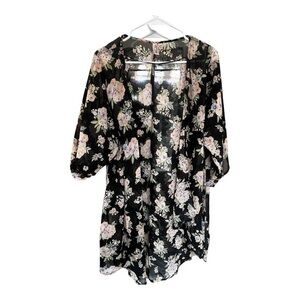 Mudd Black Floral Kimono